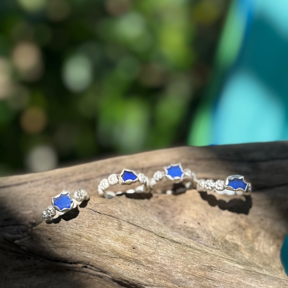 Cobalt blue sea glass beaded floral sterling & fine silver thick band - Picture 4 of 4